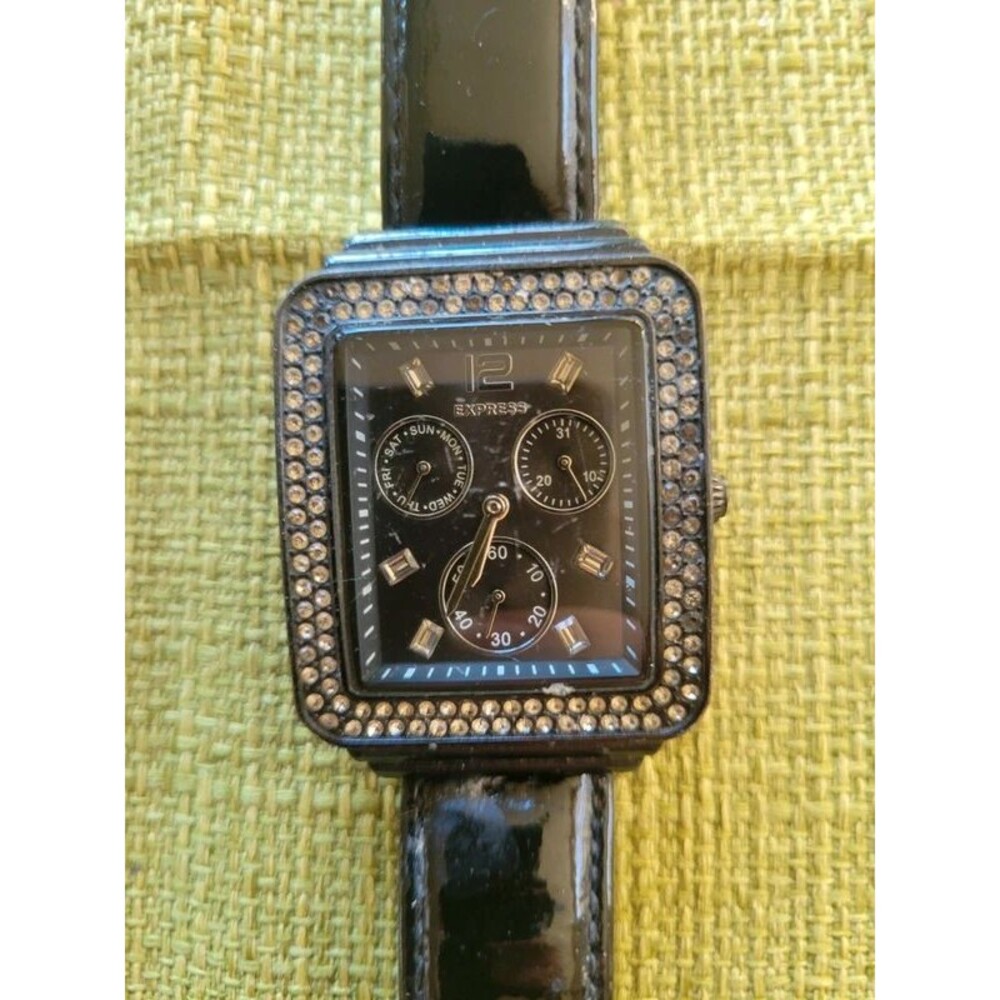 Careercore Business Casual Glam Express Brand Vintage Women's Black Watch